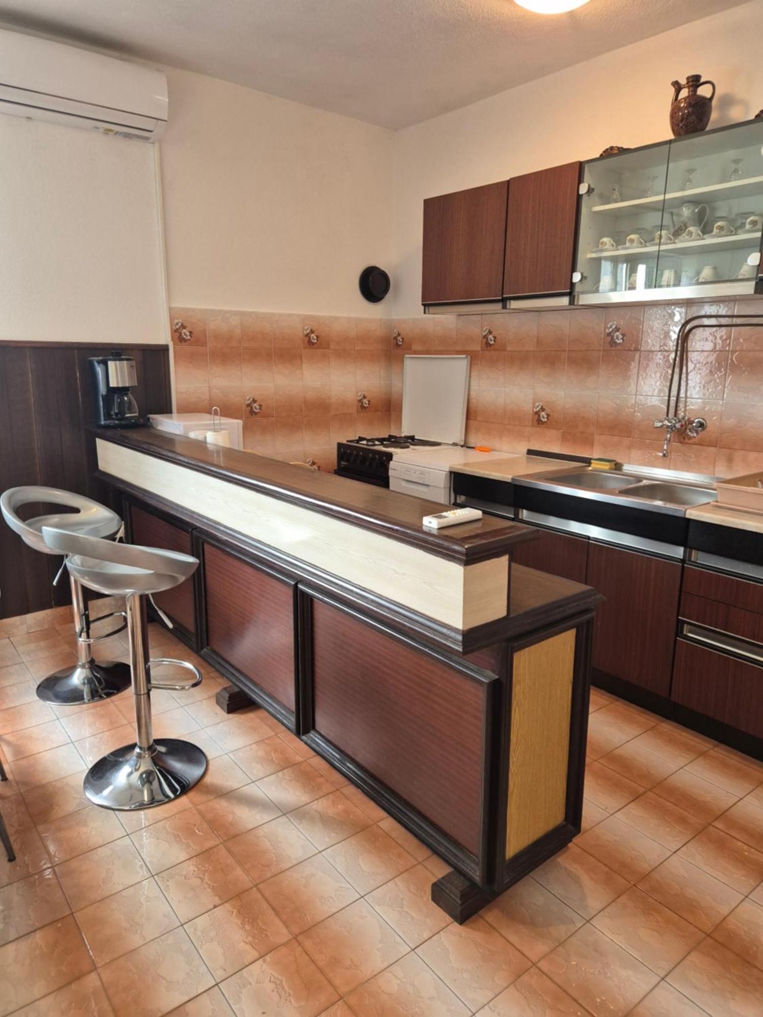 Apartmani Ino Škrip Exterior foto