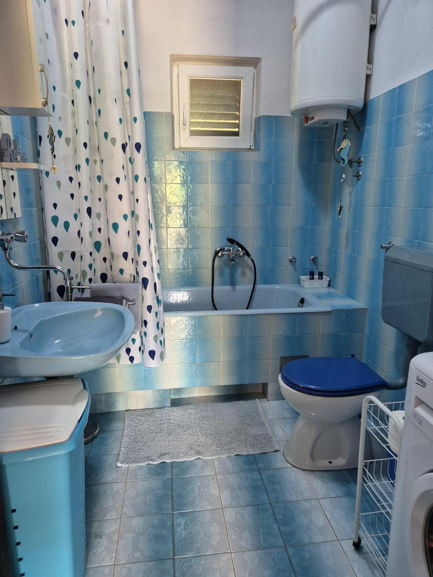 Apartmani Ino Škrip Exterior foto